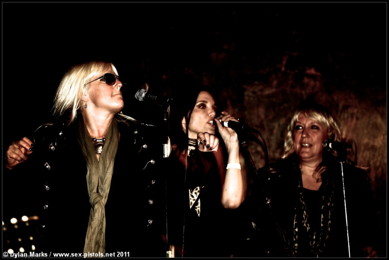  Philistines Club Europa, Brooklyn